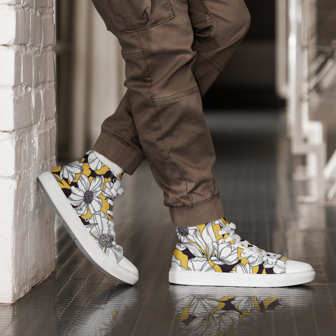 Men's High Top Sneakers 33 - ShipSneakers.com